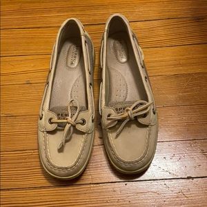 Sperry boat shoes